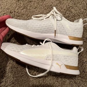 Puma Pulse XT v2 White Gold Woman 10